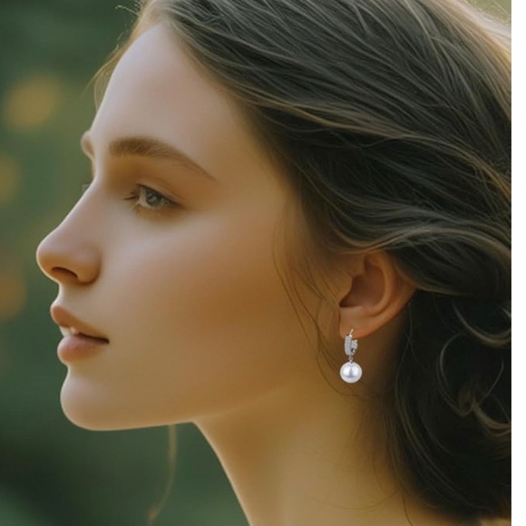 🌹🆕 925 Sterling Silver Cubic Zirconia Pearl Drop Earrings - Picture 2 of 4